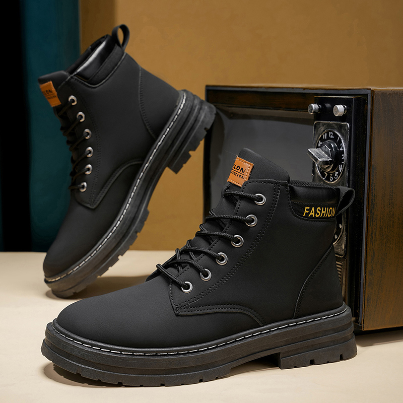 Men Accessories Style - 2025 Men's New Classic Mid-Cut Boots