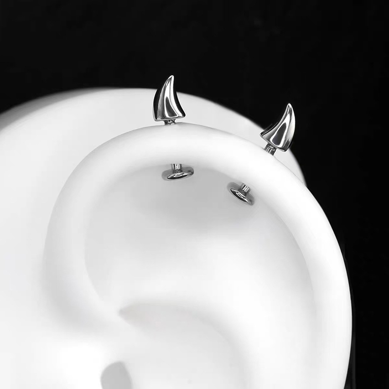Hot Sale Cute Devil Horn Pierc - Men Accessories Sale recension och pris