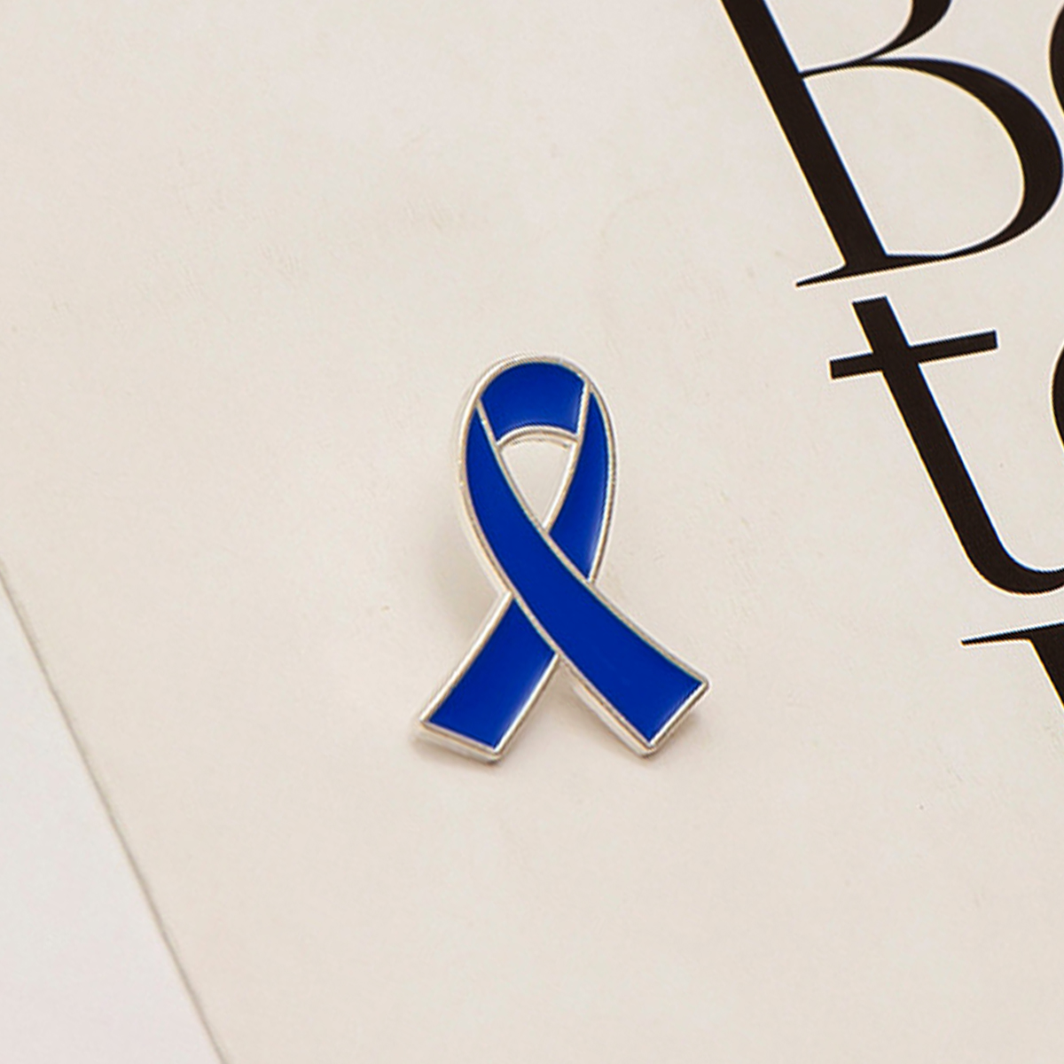 Harong Blue Ribbon Enamel Pins - Men Accessories Online recension och pris