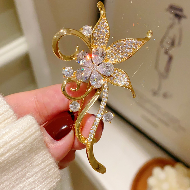 1Pc Vibrant Flower Brooch for  - Men'S Accessories Trends 2025 recension och pris
