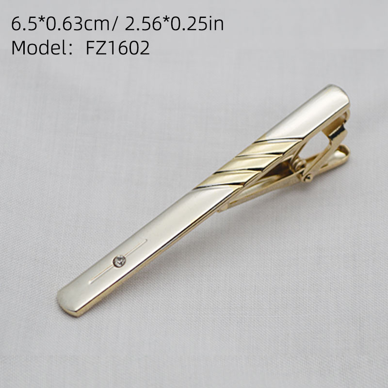 1 Piece of Men's Tie Clip in G - Men Accessories Fashion recension och pris